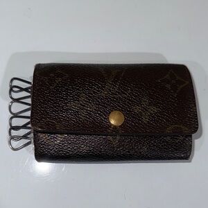Louis Vuitton Authentic Key-Holder Louis Vuitton Unisex Key-Chain